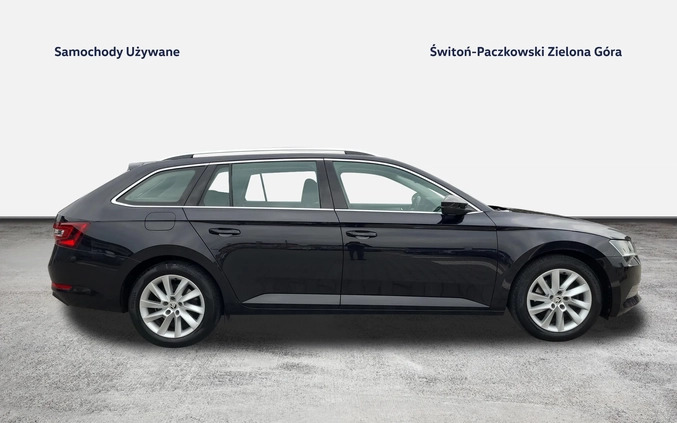 Skoda Superb cena 99900 przebieg: 108611, rok produkcji 2018 z Grodzisk Mazowiecki małe 277